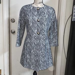 Cabi ponte knit zebra zig zag jacket women's size small button gray and white